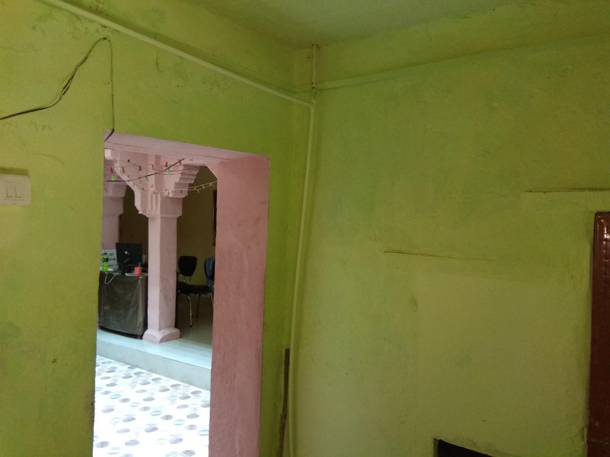 Radha Krishna Home Варанасі Екстер'єр фото